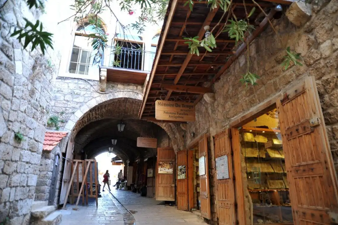 Hotels near Memoire Du Temps