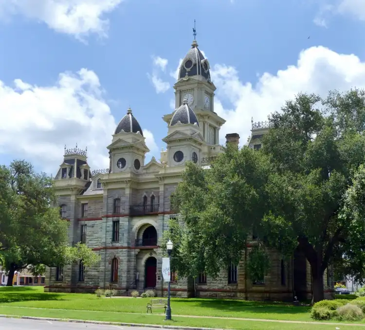 Hotels in Goliad