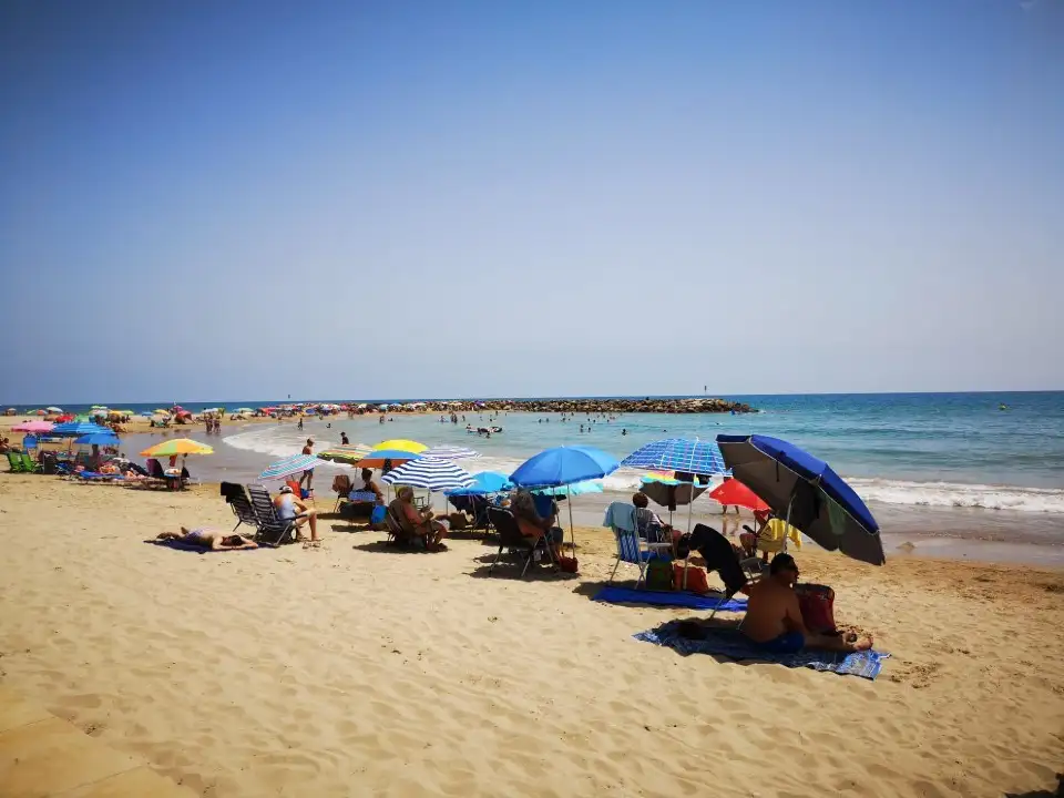 1_Cunit beach