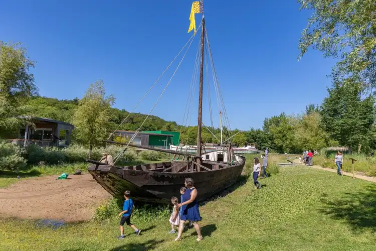 Hôtels à : Montjean-sur-Loire