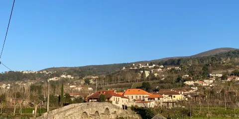 Ponte de Fundo de Rua