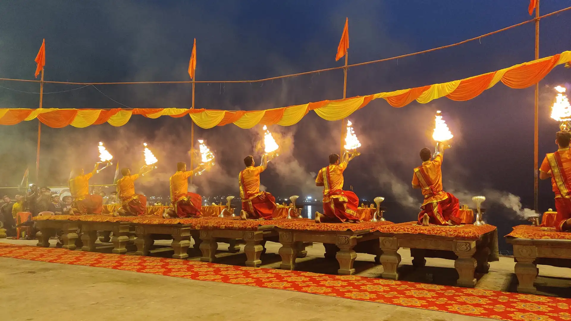 Hotels near Ganga Aarti