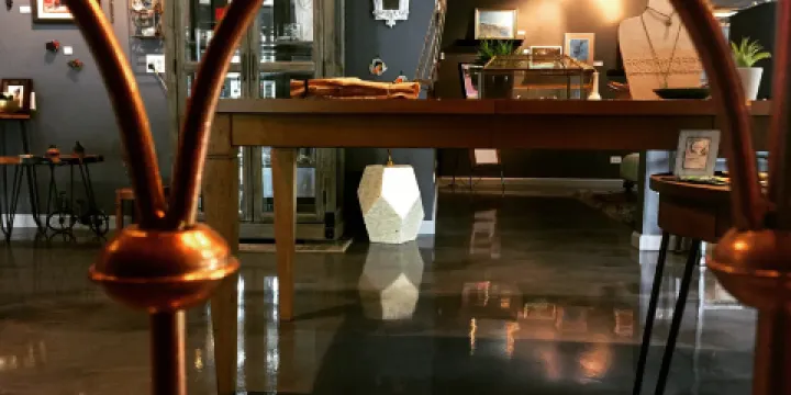 Coquelicot Gallery and Cafe