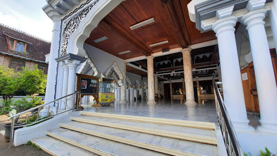 Baitul Makmur Grand Mosque