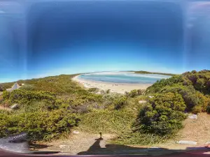 Discovery Bay Estuary Beach