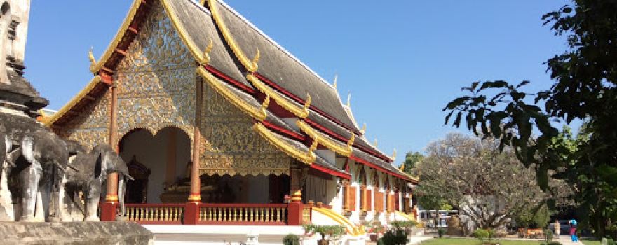 Wat Muang Chum