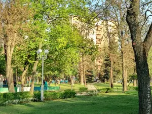 Skver "Moloda Hvardiya"