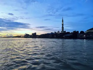 Al-Jamal Mosque