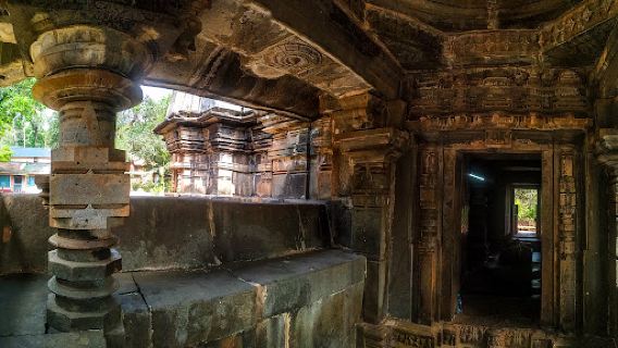 Ancient Chalukya Shri Karneshwar Temple