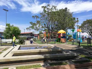 Juan Jose Flores Park