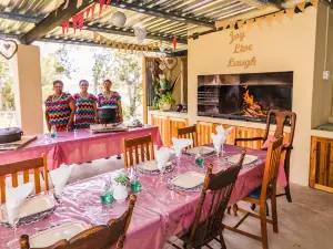 The Homestead B&B, Self Catering & campsite