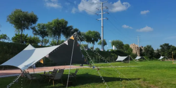 水岸露營燒烤公園