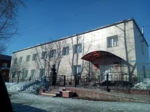 Kolyvanskaya Tsentral'naya Biblioteka
