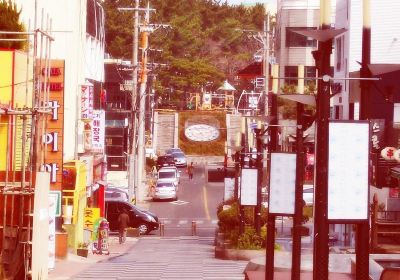 Nuwemaru Street (Pedestrian Shopping Street)