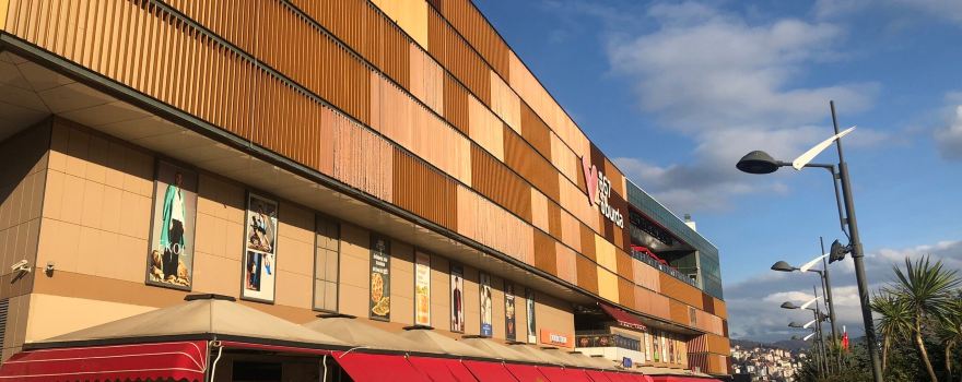 67 Burda Shopping Mall