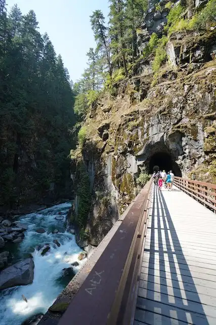 Hotels in Fraser Valley B