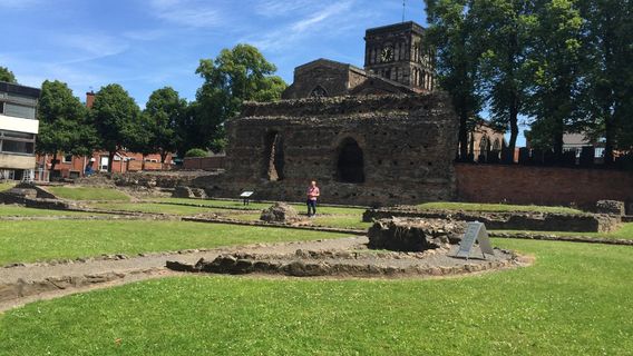 Jewry Wall & Roman Baths