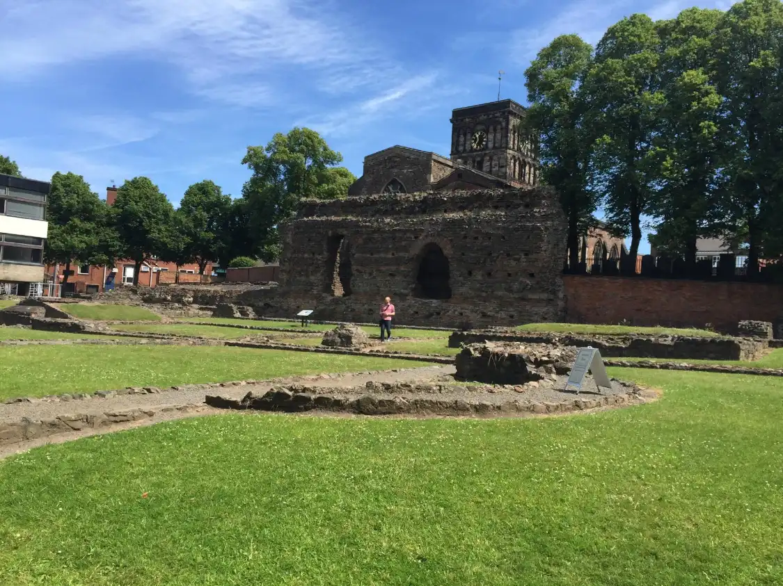 Отели рядом с достопримечательностью «Jewry Wall Museum»