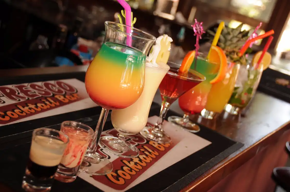 Hotels near Alfresco Bar