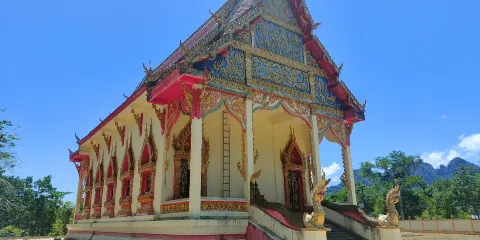 Wat Tham Phanthurat