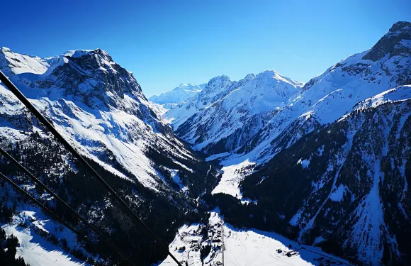 普拉洛尼昂－拉瓦努瓦斯