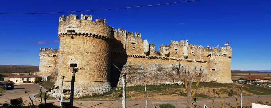 Castillo de Grajal de Campos