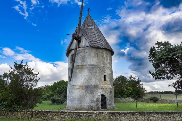 Hotels in La Bree-les-Bains