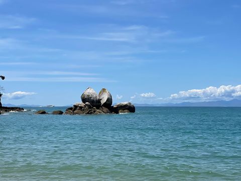 Split Apple Rock