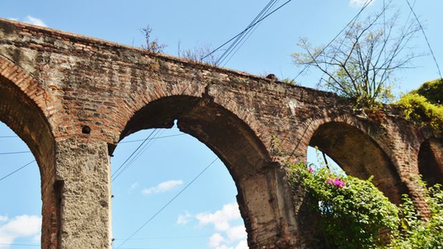 Pinula Aqueduct