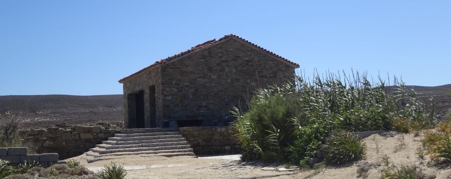 Louri Beach