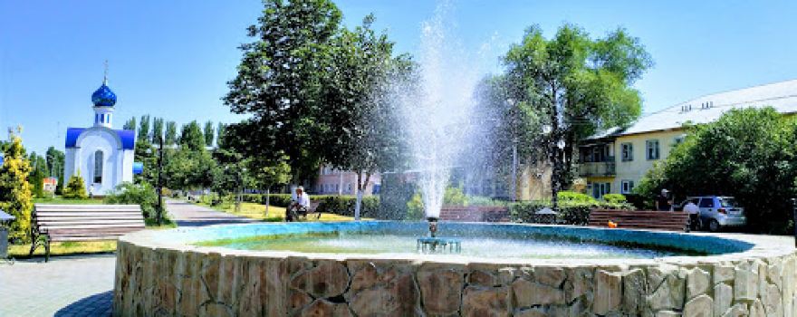 Park Molodozhi :)