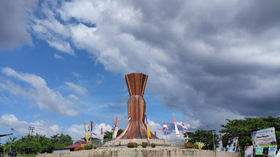 Tugu Merah Aimas Intersection