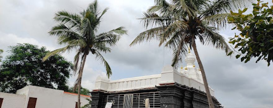 Gundeshwar Mandir Wakav