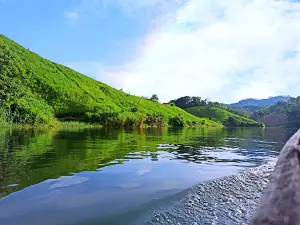 Dumbur Waterfall