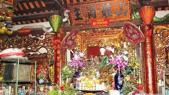 Đền Đông Cuông