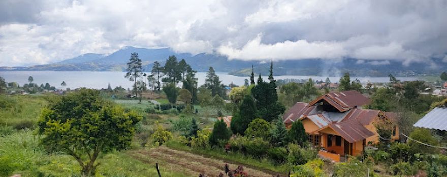 Panorama Danau Kembar Atas Bawah