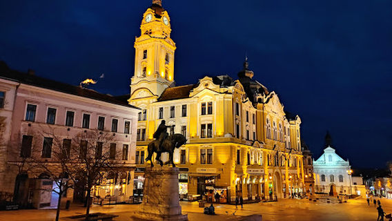 Széchenyi square