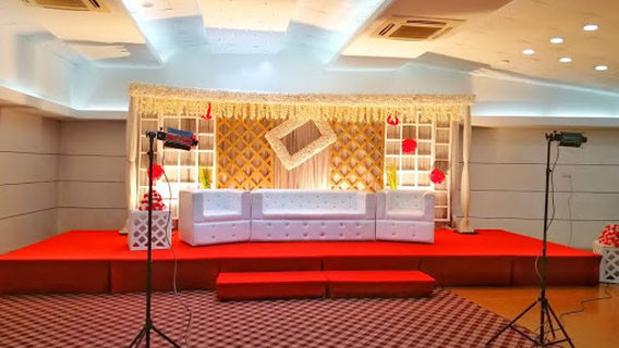 Hill View Convention Center