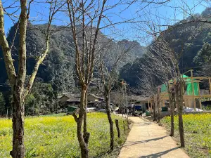 Phim trường "Chuyện của Pao"