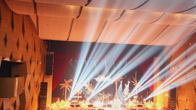 Czech VHLD Vietnam Friendship Palace