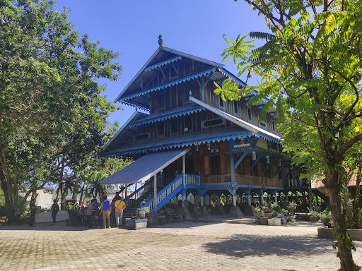 ISTANA MALIGE