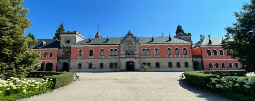 Arthur's Castle