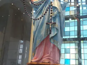 Plaza 14 de Abril (Cementerio)