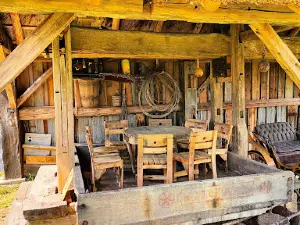 Puhov muzej