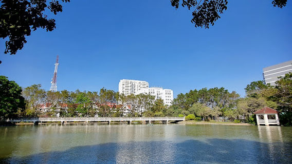 Makut Rommayasaran Park