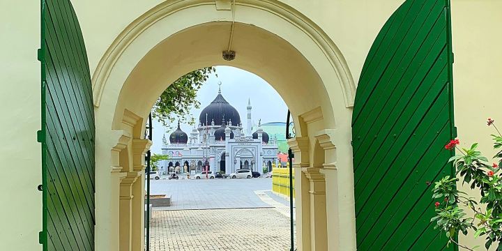 Zahir Mosque