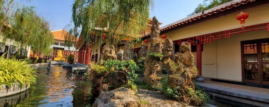 Thai-Chinese Cultural Center