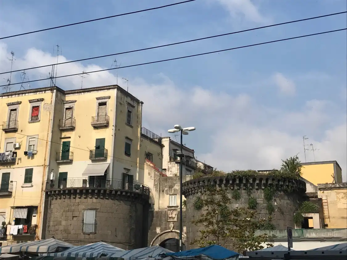 Hotels near Porta Nolana