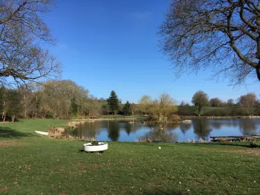 Kingfisher Trout Lake, Cafe & Camping