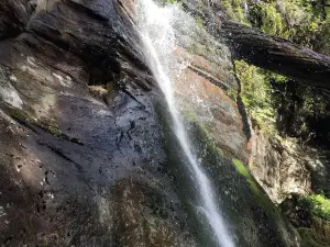 Snug Falls